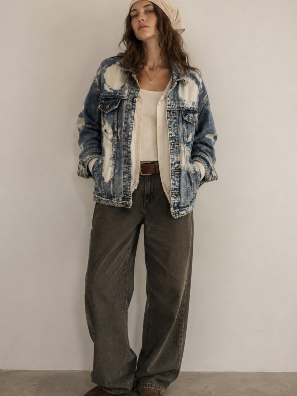 Urban Heritage Festival Acid Wash Distressed Jean Trucker 90s Style Jacket  M